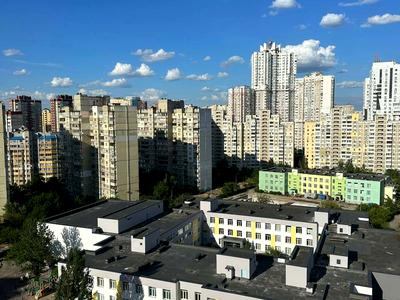 квартира за адресою Срібнокільська вул., 8-А