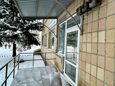 коммерческая по адресу Свято- Покровська, 2А