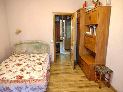 квартира за адресою Анни Ахматової вул., 23
