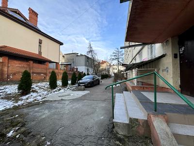 квартира за адресою Панаса Мирного вул., 43