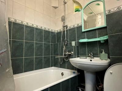 квартира за адресою Романа Ратушного вул. (Волгоградська), 37