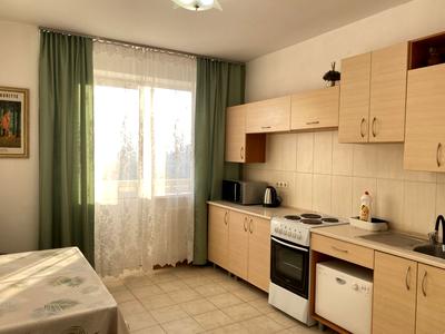 квартира за адресою Бориспільська вул., 4