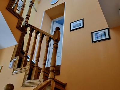 будинок за адресою смт. Козин, Приозерна вул.