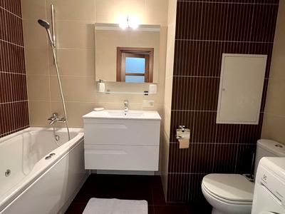 квартира за адресою Дегтярівська вул., 25а к1