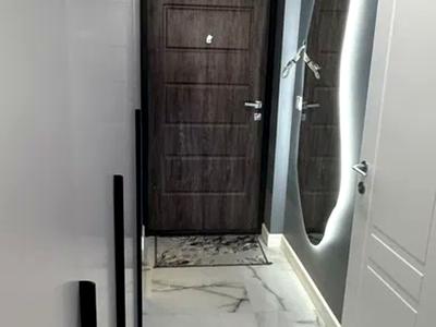 квартира за адресою Дніпровська набережна вул., 17