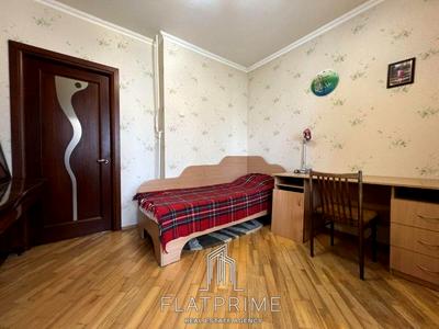 квартира за адресою Срібнокільська вул., 22-А