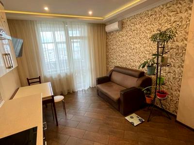 квартира за адресою Драгоманова вул., 40-Ж