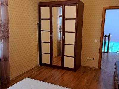 будинок за адресою Кринична вул.