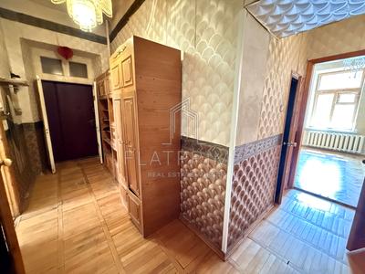 квартира за адресою Волоська вул., 37Б