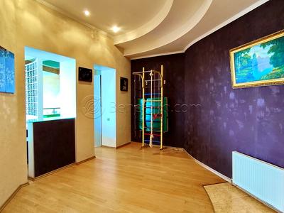 квартира за адресою Посмитного, 9а