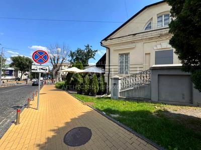 коммерческая по адресу Сагайдачного Петра ул., 27