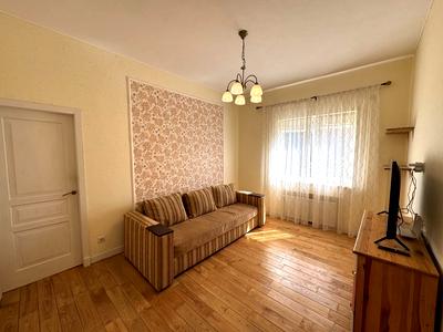 квартира за адресою Дорошенка вул., 7