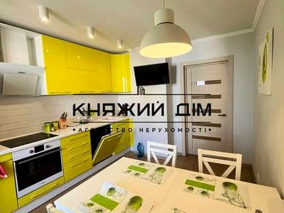 квартира по адресу Софии Русовой ул., 3-А