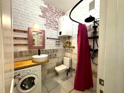 квартира за адресою Дорошенка вул., 7