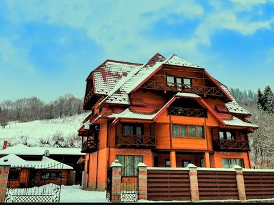 будинок за адресою Лазівська