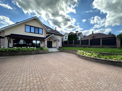 будинок за адресою с. Іванковичі, Молодіжна, 24
