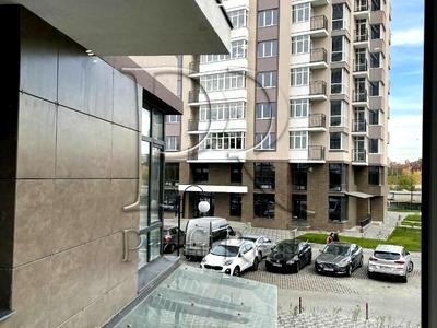 комерційна за адресою Соборна вул., 20