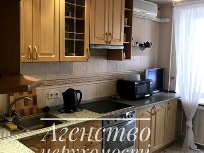 квартира за адресою Ломаківська вул. (Мічуріна), 4