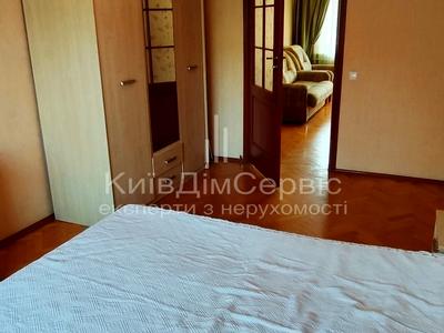 квартира за адресою Дарницький бульв., 15
