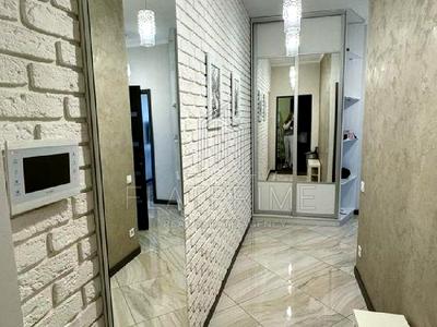 квартира за адресою Андрія Верхогляда вул. (Михайла Драгомирова), 2-А