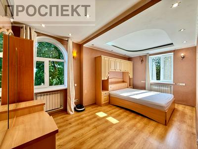 будинок за адресою Андрея Шептицького вул., 71