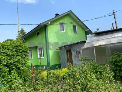 будинок за адресою Героїв України