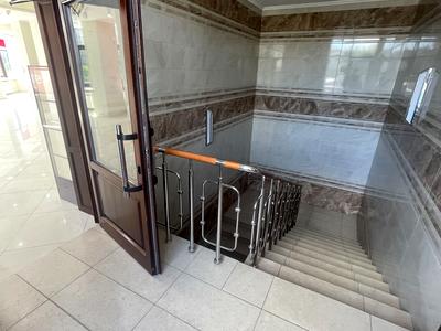комерційна за адресою Петра Григоренка просп., 22/20
