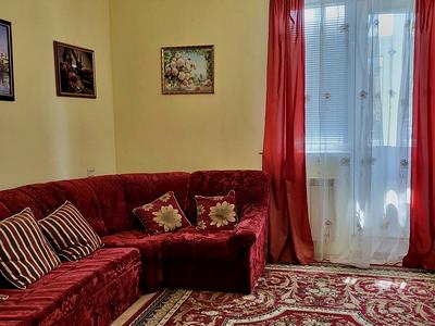 будинок за адресою смт. Козин, Приозерна вул.