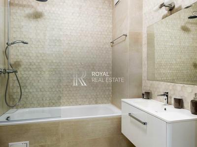 квартира за адресою Лабораторна вул., 7