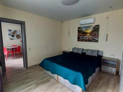 квартира за адресою Лоцманський узвіз, 9д