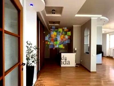 квартира за адресою Київ, Анни Ахматової вул., 47