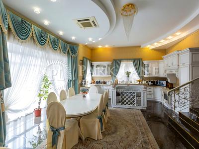 будинок за адресою Скіфська вул.