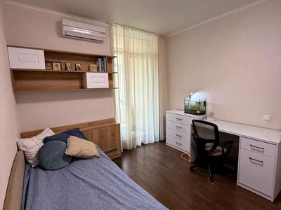 квартира за адресою Регенераторна вул., 4 к1-9