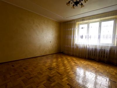 квартира за адресою Богдана-Ігора Антонича вул., 32