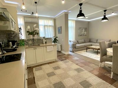 квартира за адресою Регенераторна вул., 4 к1-2