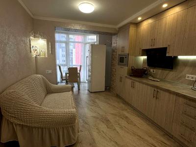 квартира за адресою Романа Шухевича вул., 3