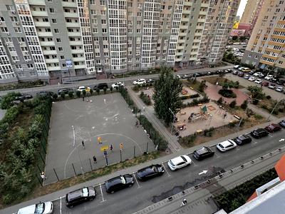 квартира за адресою Софії Русової вул., 7-А