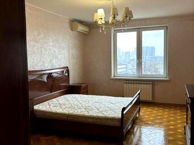 квартира за адресою Феодосійський пров., 14