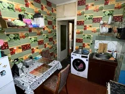 квартира за адресою Євгена Коновальця бульв. (Маршала Конєва), 7