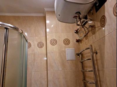 квартира за адресою Печерська вул., 6