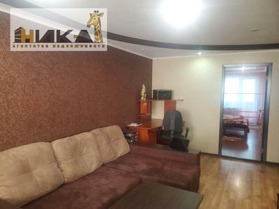 квартира за адресою Глазунова вул., 2