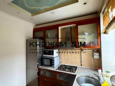 квартира за адресою Миколи Міхновського бульв. (Дружби Народів), 8