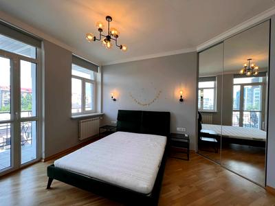 квартира за адресою Шота Руставелі вул., 27а