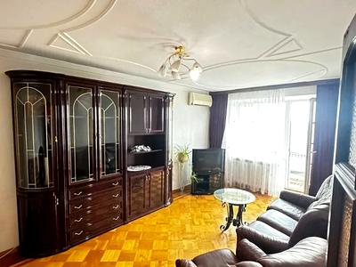 квартира по адресу Рабочая ул., 152
