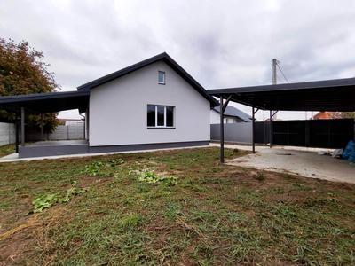 дом по адресу Центральна, 10