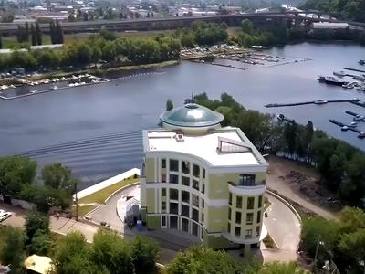 комерційна за адресою Набережно-Печерська дорога, 10
