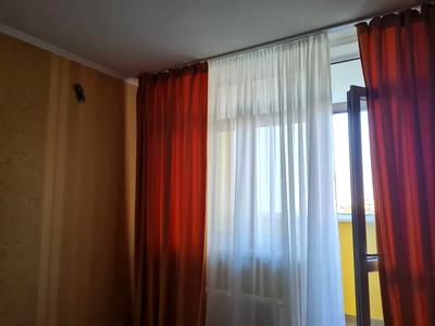 квартира за адресою Сім'ї Кульженків вул. (Петра Дегтяренка), 33