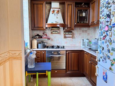 квартира за адресою Лесі Українки просп. (Гагаріна), 4