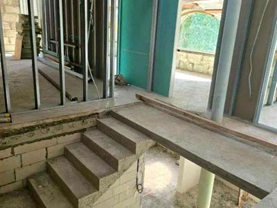 комерційна за адресою Приозерна вул., 12-Б
