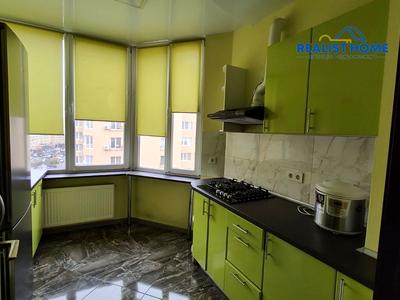 квартира за адресою Братська вул., 24